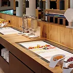 Nells Park Hotell 4*