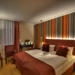 Nells Park Hotell 4*
