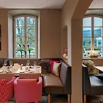 Hotell Nells Park 4*