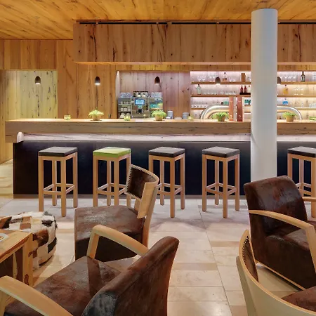 Nells Park ホテル