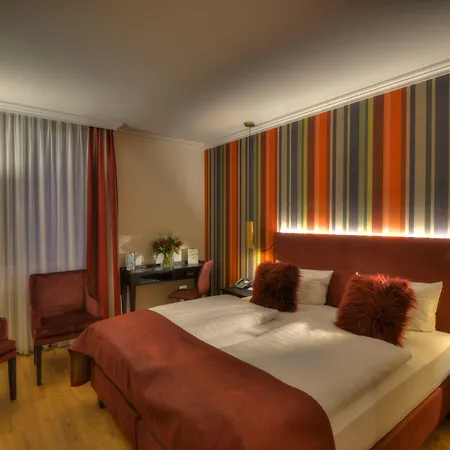 Nells Park ホテル 4*